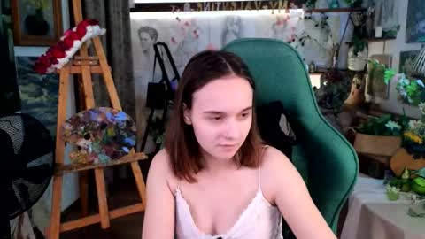 melissaravel online show from February 13, 4:32 pm