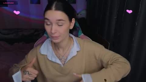 Snapshot of mella_freya chatting on September 12, 12:45 am Freya IM NONUDE online show from September 12, 12:45 am
