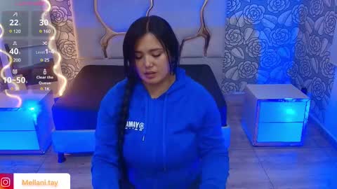 Snapshot of mellani_tay chatting on March 9, 3:11 am Mellani  online show from March 9, 3:11 am