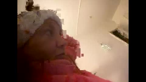 Snapshot of melli23 chatting on December 29, 5:12 pm Melli online show from December 29, 5:12 pm