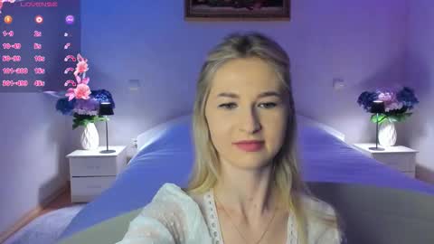 Mellina online show from March 3, 8:27 pm