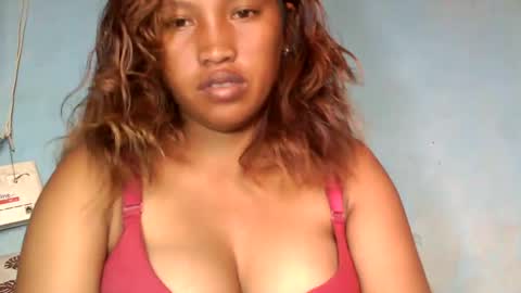 Snapshot of mellissia02 chatting on March 11, 4:41 am mellissa online show from March 11, 4:41 am