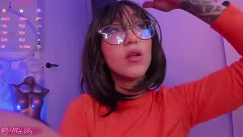 Melodie Roy 999 online show from June 21, 1:12 am