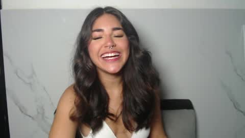 melody phillips online show from April 18, 7:54 am