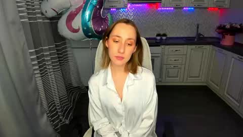 Kaylie online show from January 24, 8:23 am