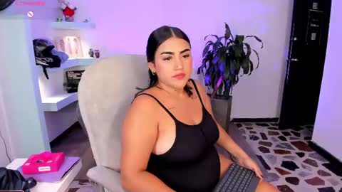 melodysnow online show from July 25, 11:35 pm