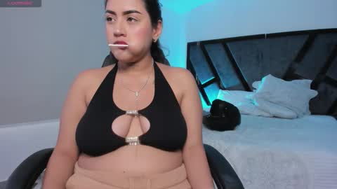 melodysnow online show from October 26, 8:30 pm