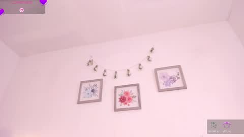    online show from April 8, 3:04 pm