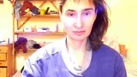 Yummygirl online show from December 9, 4:05 pm