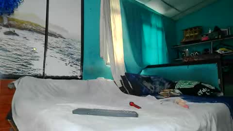 menesis888moon online show from December 13, 7:53 pm