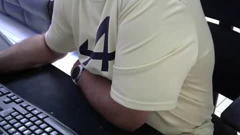 mentosgum online show from April 19, 6:43 pm