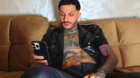 Snapshot of mentoxxl chatting on October 26, 10:05 am Fallow my ONLYFANS for xxx daily online show from October 26, 10:05 am