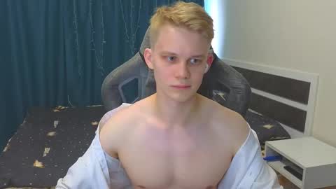 Mickey online show from November 8, 9:12 am