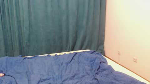 Jey online show from February 7, 6:13 pm