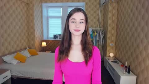 Snapshot of meoww_meows chatting on October 10, 9:59 am Julie online show from October 10, 9:59 am