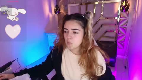    online show from November 4, 7:37 pm