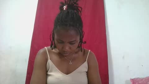 Snapshot of meraldaaaa chatting on September 29, 1:32 pm meraldaaaa online show from September 29, 1:32 pm