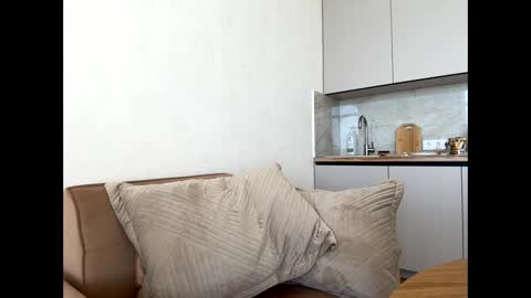 LEVA online show from April 17, 12:29 pm