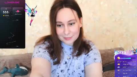 Snapshot of mercurygirlx chatting on March 4, 8:35 am Cutie online show from March 4, 8:35 am