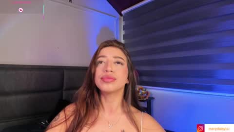 Snapshot of merida_taylor_ chatting on March 10, 4:03 pm Merida online show from March 10, 4:03 pm