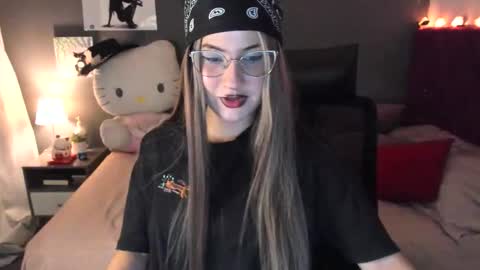 laura 3 i am independent model online show from February 27, 3:10 am