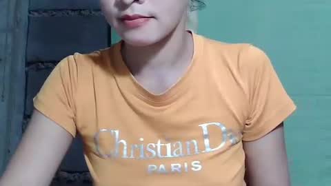 merietiny online show from February 21, 6:51 am