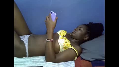 merlin_queen online show from November 19, 7:08 am