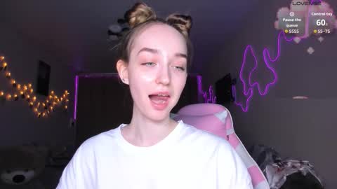 Sara online show from March 19, 2:55 pm