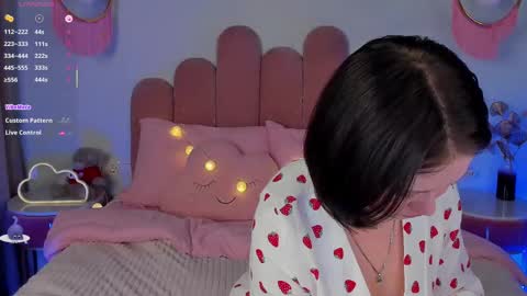 Snapshot of merylew chatting on February 26, 6:30 am Anna online show from February 26, 6:30 am