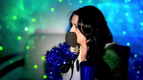 Snapshot of mesaland chatting on December 30, 9:19 pm Meskhimusic online show from December 30, 9:19 pm