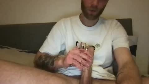 messageme11 online show from February 24, 10:36 pm