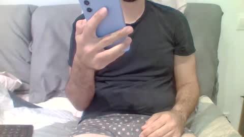 Chris online show from April 3, 8:32 am