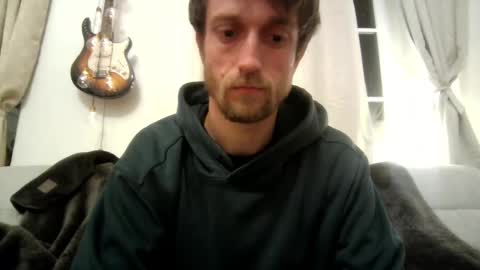 mew online show from May 10, 8:37 pm