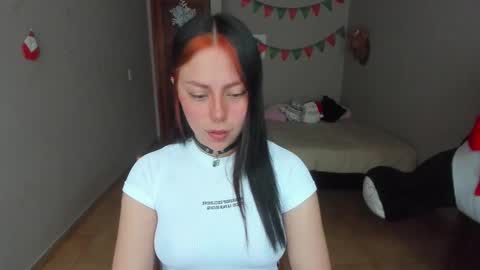 Mey online show from December 12, 10:09 pm