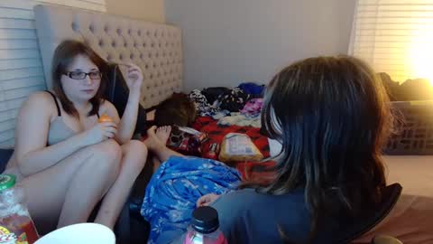 peanut online show from February 28, 12:31 pm