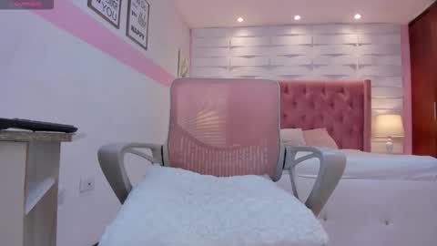 melissa online show from October 15, 11:00 am