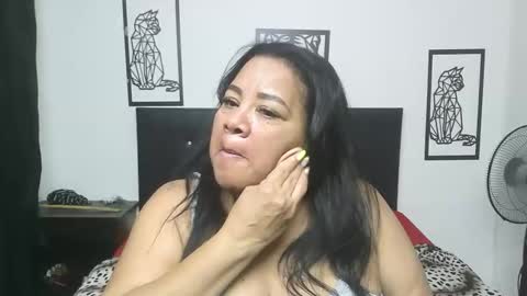 mhia1972 online show from January 11, 4:46 pm