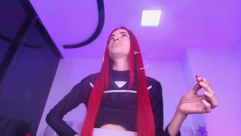 Emi online show from January 5, 7:06 pm