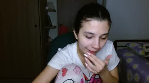 Mia online show from January 13, 2:52 am