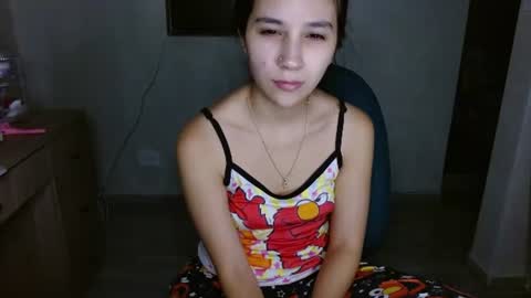 Mia online show from June 19, 4:29 am
