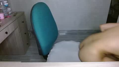 Mia online show from July 9, 4:27 am