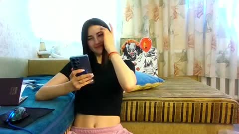 mia_beauti_live online show from June 4, 10:10 am