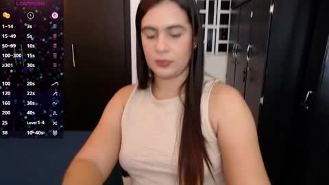 Mia online show from November 26, 2:53 am