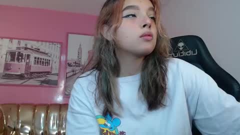 Snapshot of mia_foster_t chatting on October 11, 2:00 pm Mia online show from October 11, 2:00 pm