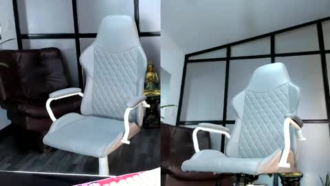 Snapshot of mia_hotwife chatting on February 11, 6:44 pm Mia.... Nice to meet you thumb up me please its important online show from February 11, 6:44 pm
