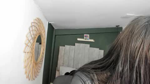 Val  online show from March 23, 12:21 pm