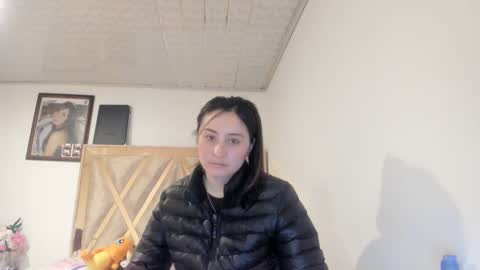 mia kaneee online show from September 18, 1:42 am