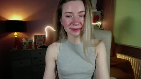 Mia online show from March 7, 7:41 am