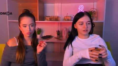 Snapshot of mia_moah chatting on October 19, 9:25 am mia_moah online show from October 19, 9:25 am