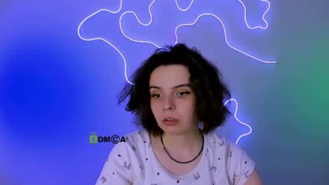 mia_mooon_ online show from June 12, 8:35 am
